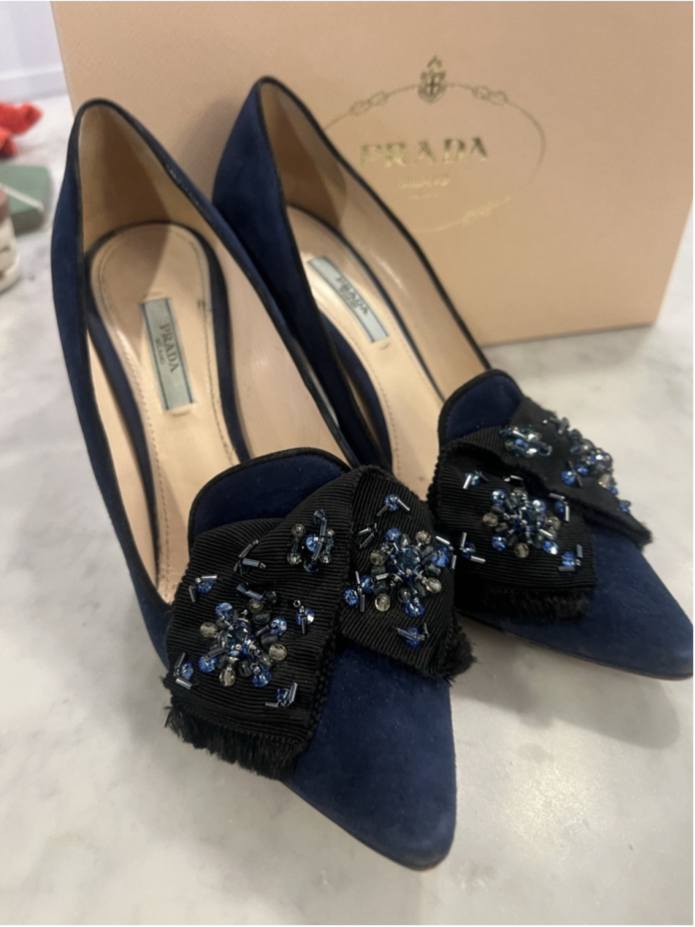 Prada Suede Beaded Bow Navy Blue Designer Heels Sz 39 (8.5/9) With Original Box - Picture 15 of 16